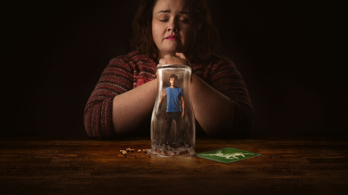 Обложка: постер сериала «Оленёнок»