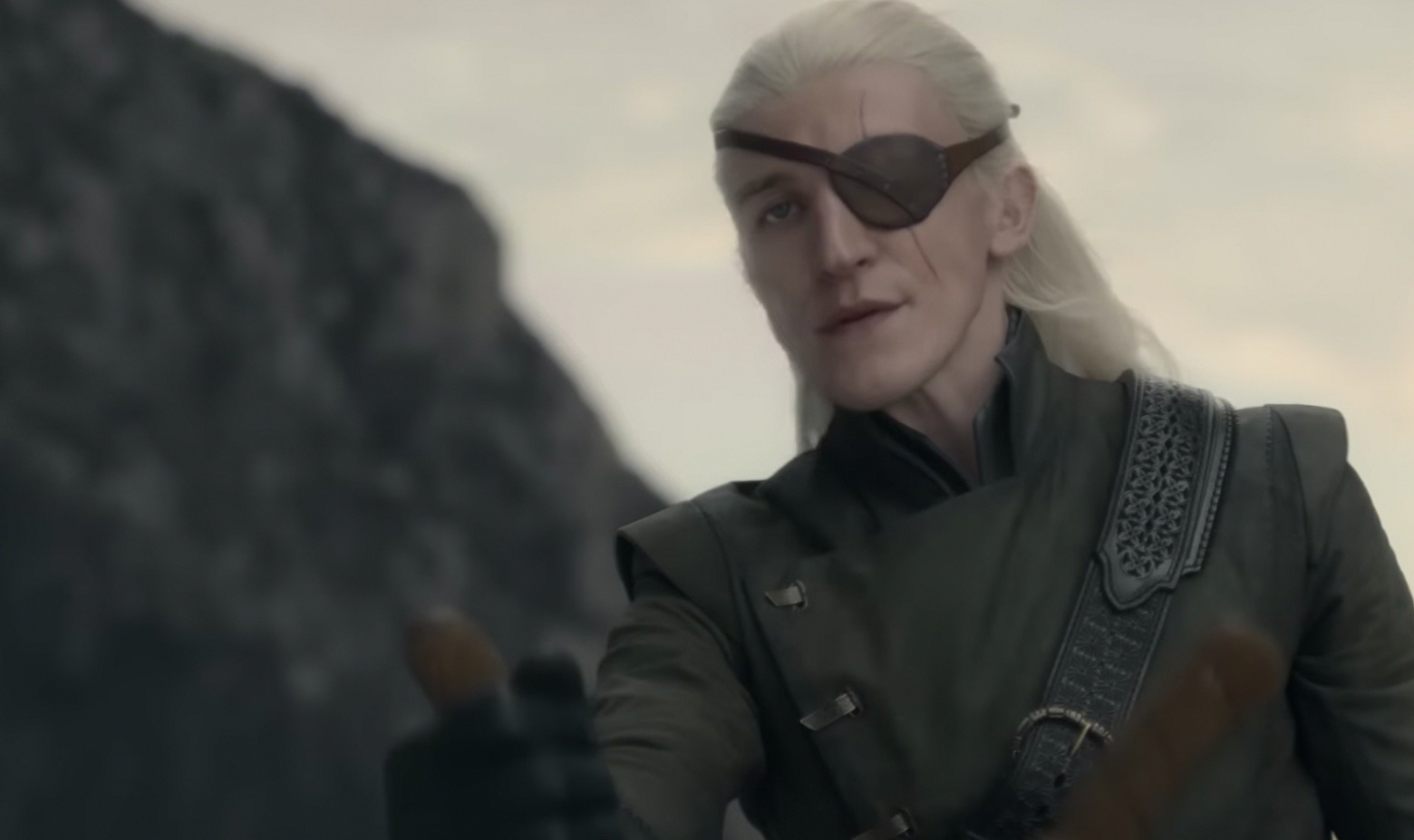 Обложка: "Дом дракона"