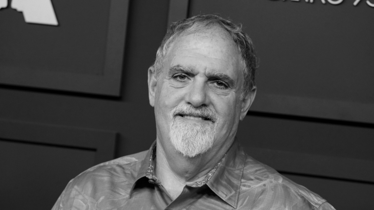 Обложка: Джон Ландау