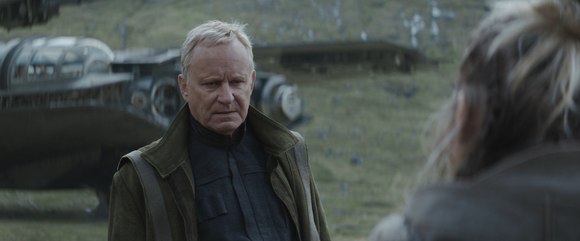 Обложка: "Андор"