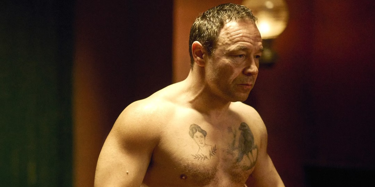 Обложка: кадр из сериала «Тысяча ударов»