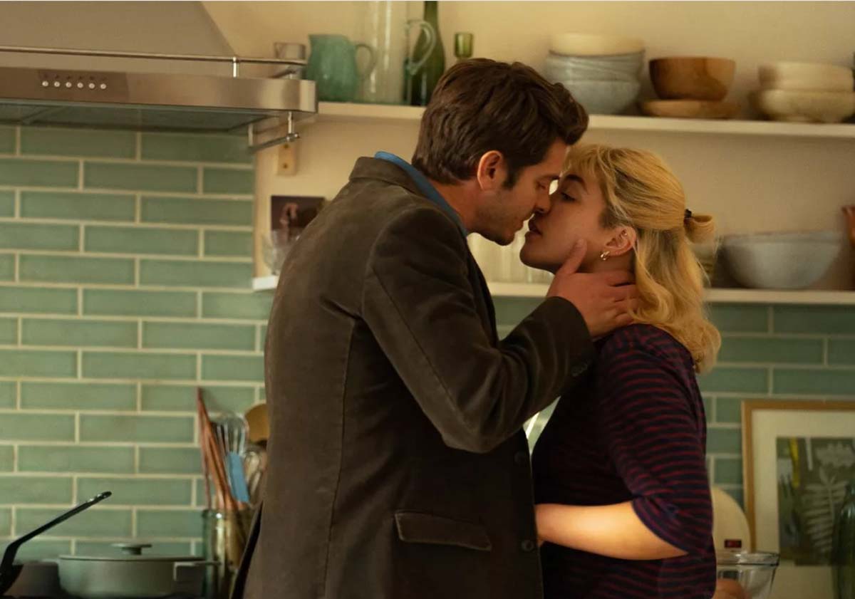 Обложка: "Время жить"