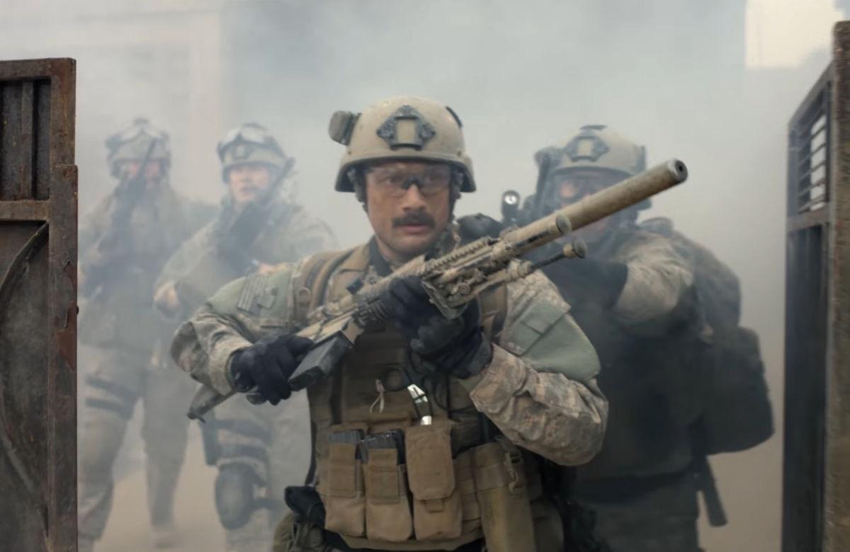 Обложка: кадр из фильма «Война»