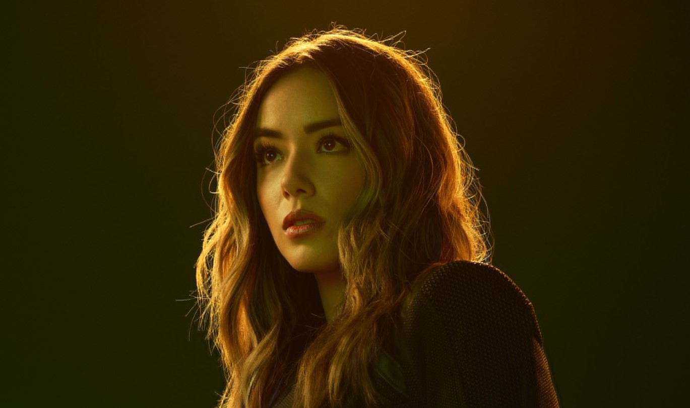 Обложка: "Агенты Щ.И.Т."