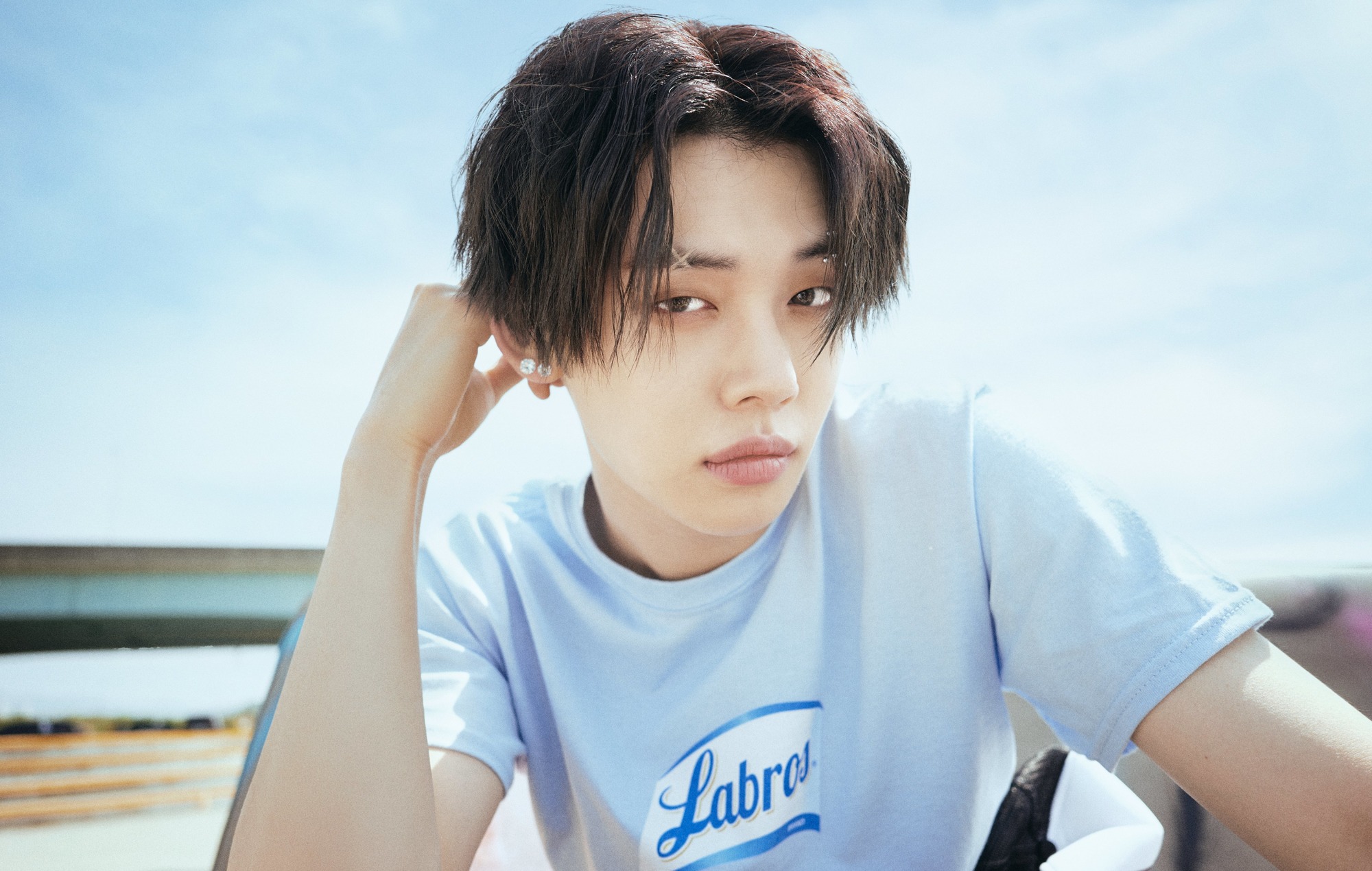 Обложка: Big Hit Music