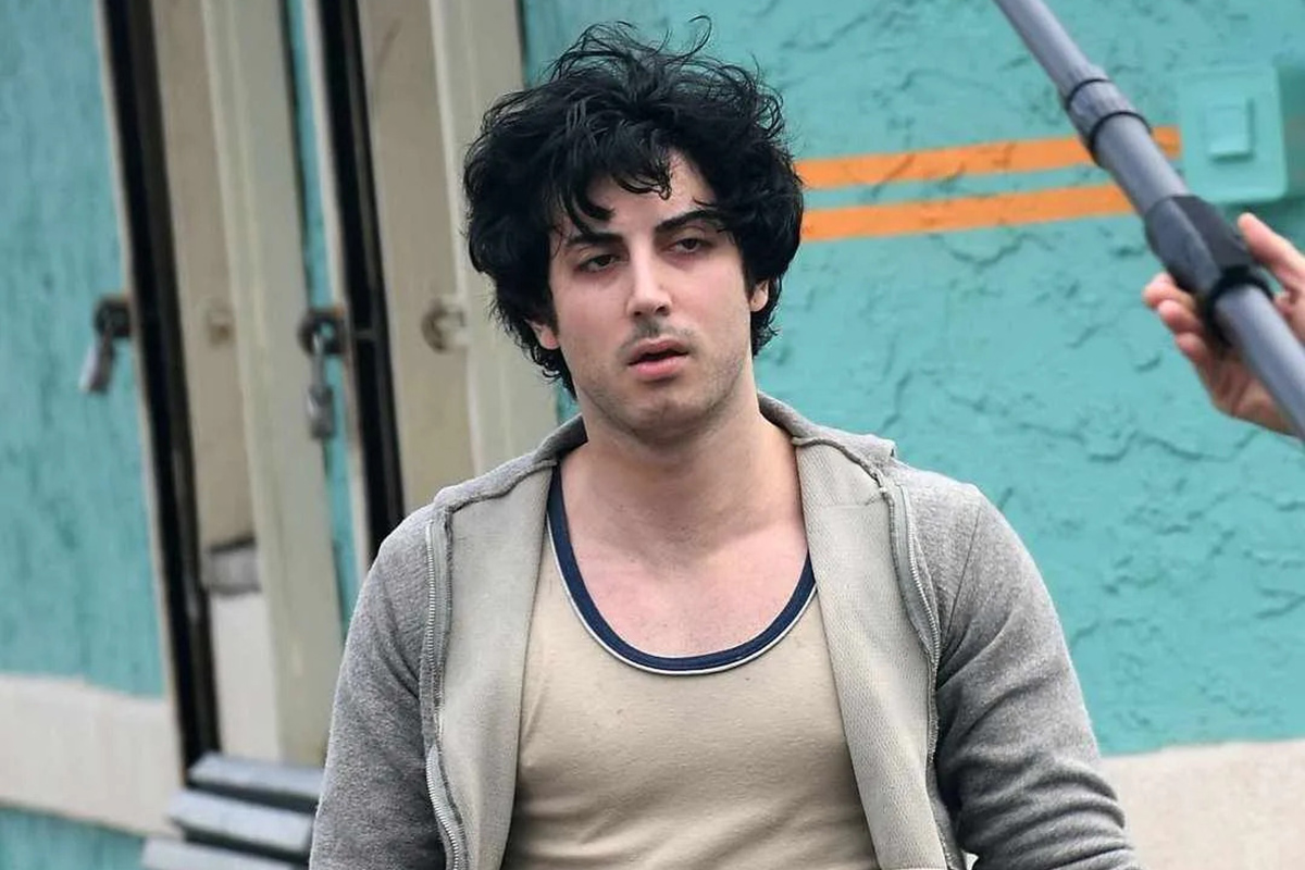 Обложка: кадры со съёмочной площадки «Я играю Рокки»