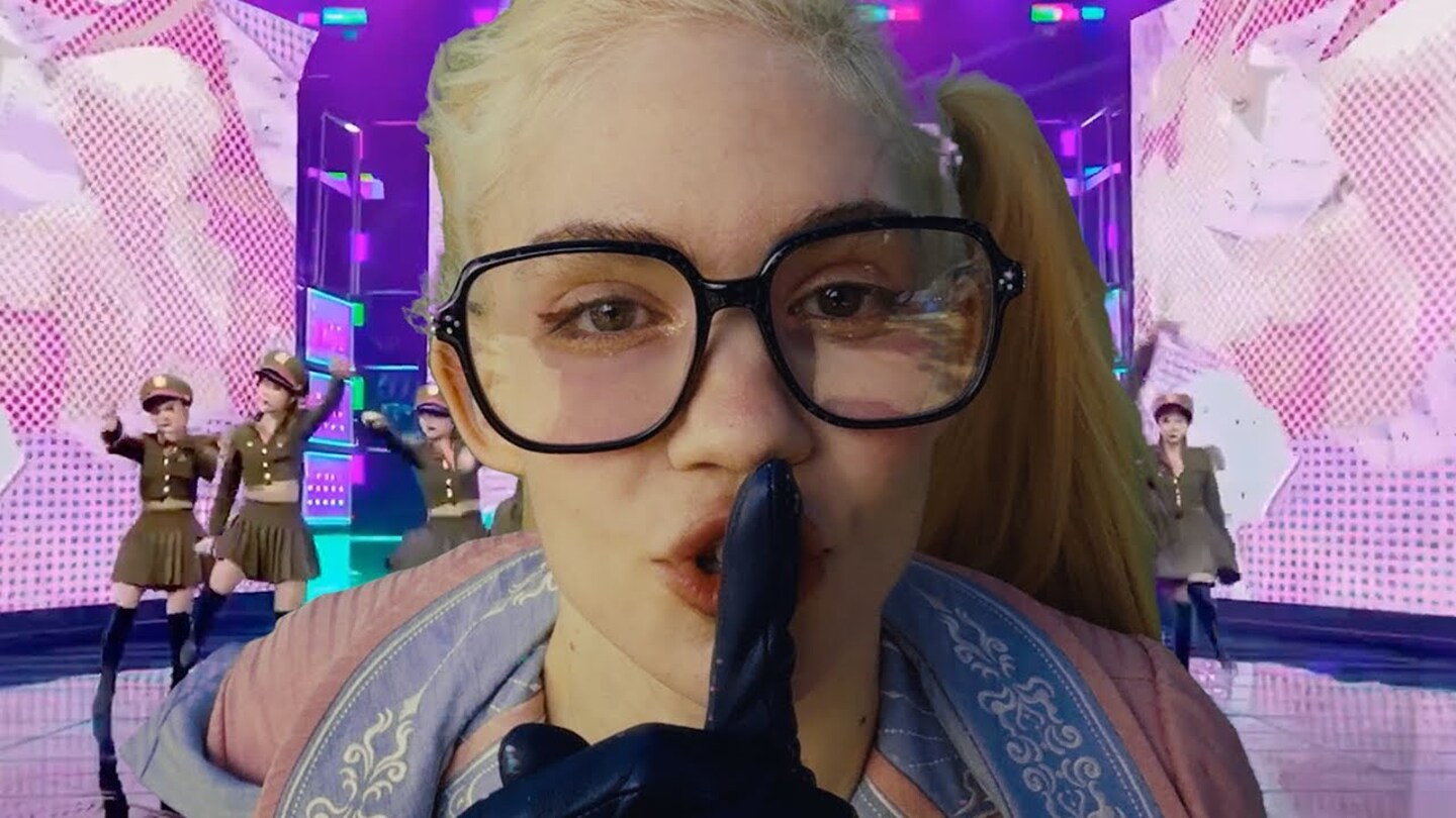 Обложка: кадр из видео Grimes - Artificial Angels