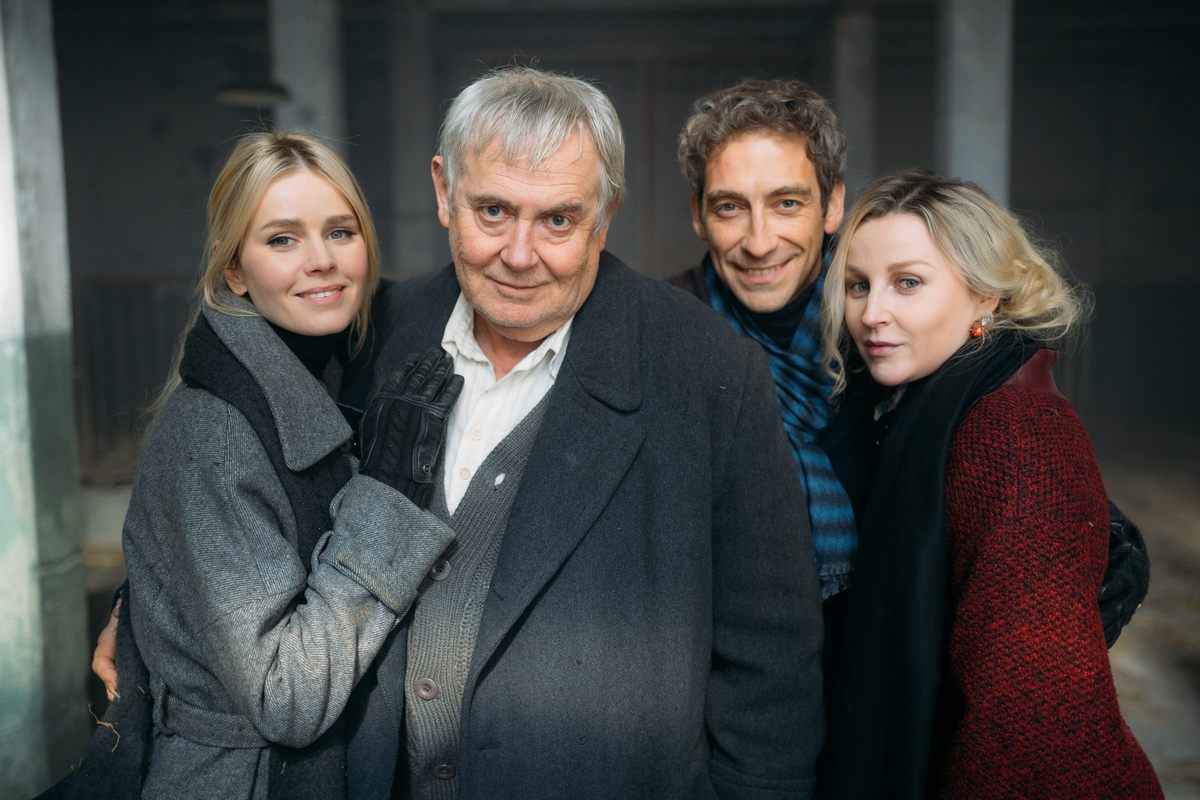 Обложка: кадр из сериала «Вампиры средней полосы»