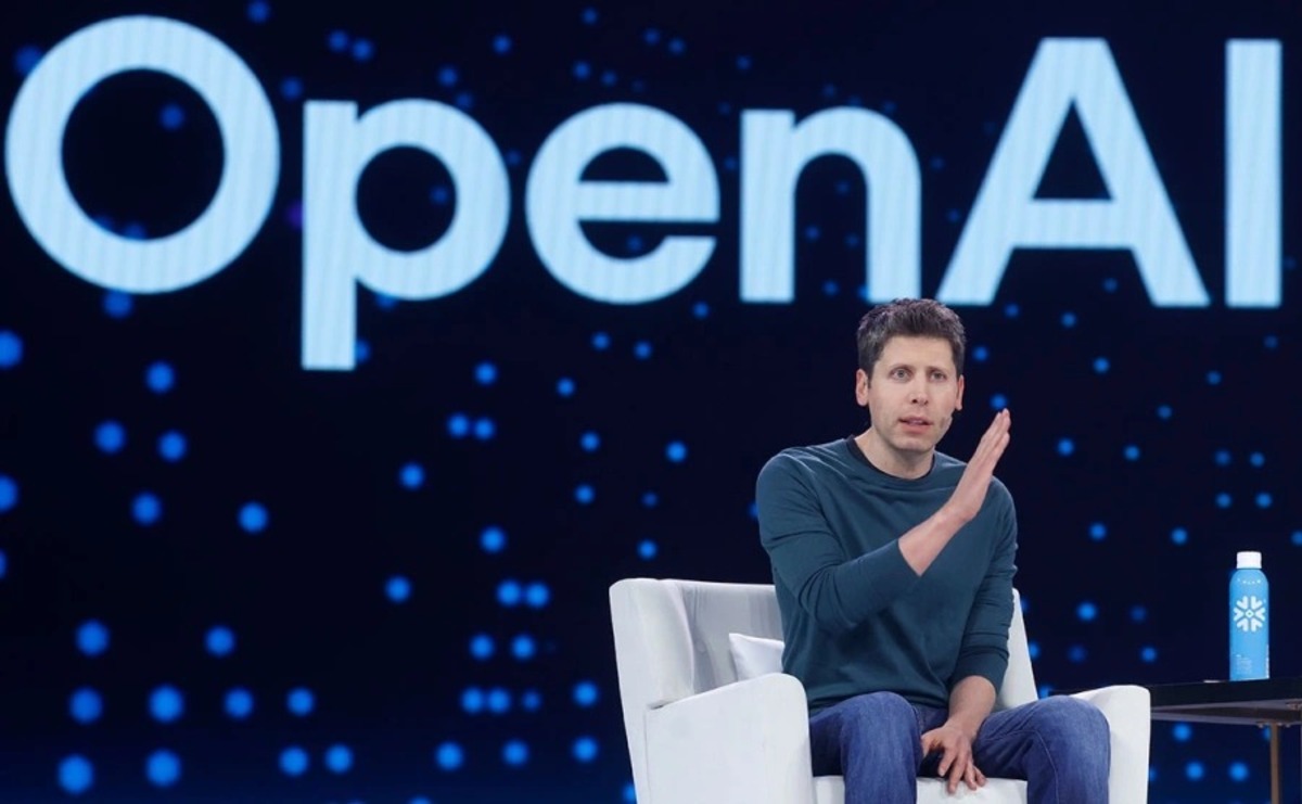 Обложка: Justin Sullivan / Getty Images