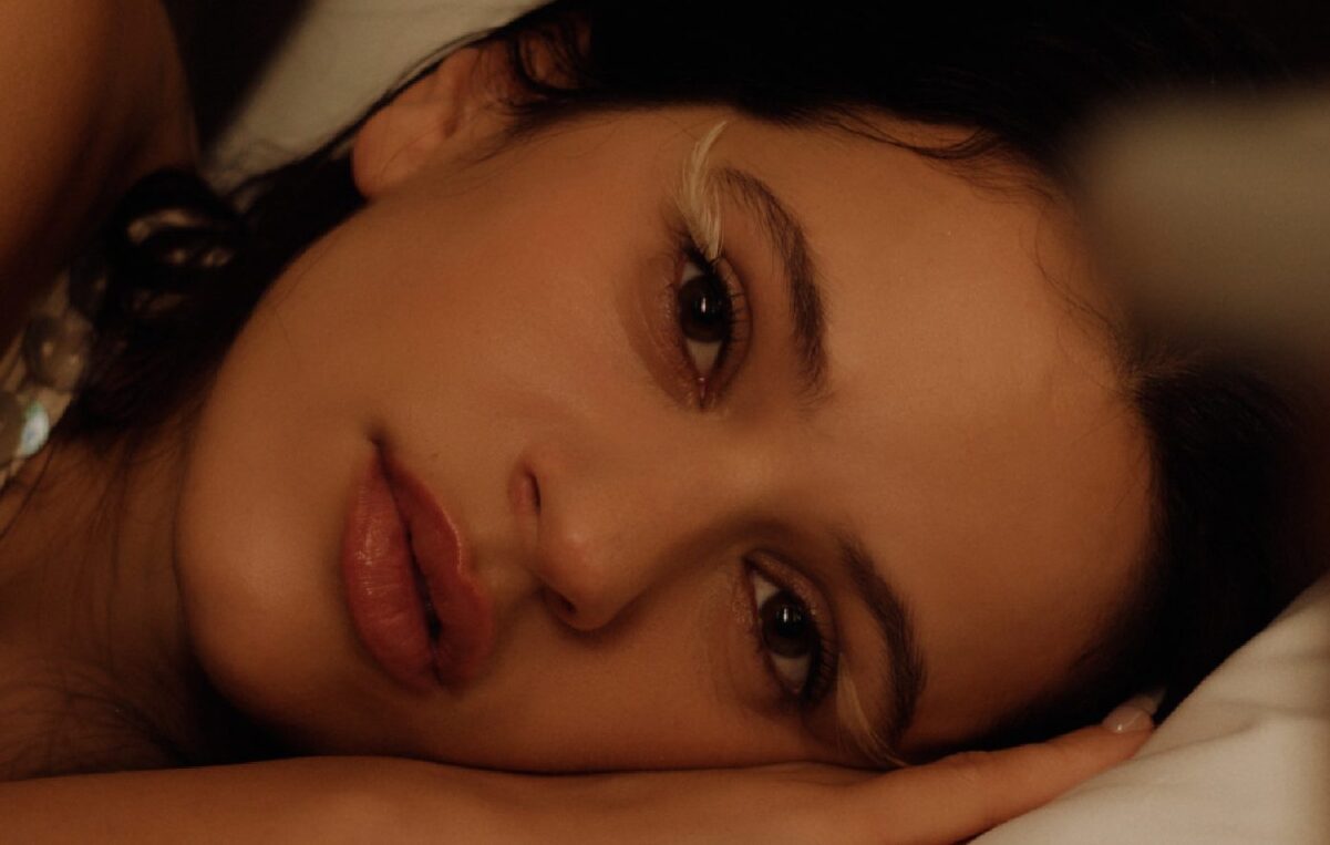 Обложка: The Lede Company