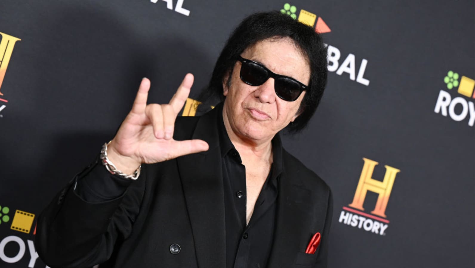 Обложка: Gilbert Flores/Getty Images