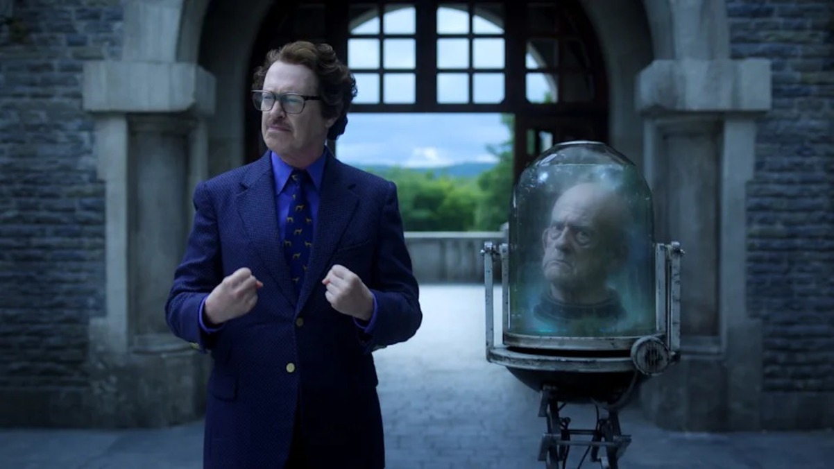 Обложка: кадр из сериала «Уэнсдэй». Источник: Netflix