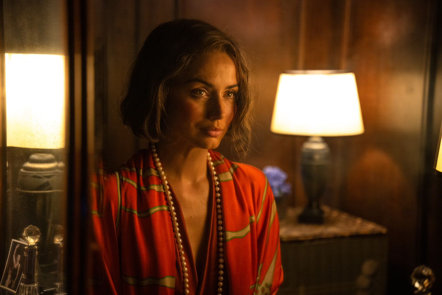 Обложка: кадр из фильма «Эдем». Источник: Imagine Entertainment