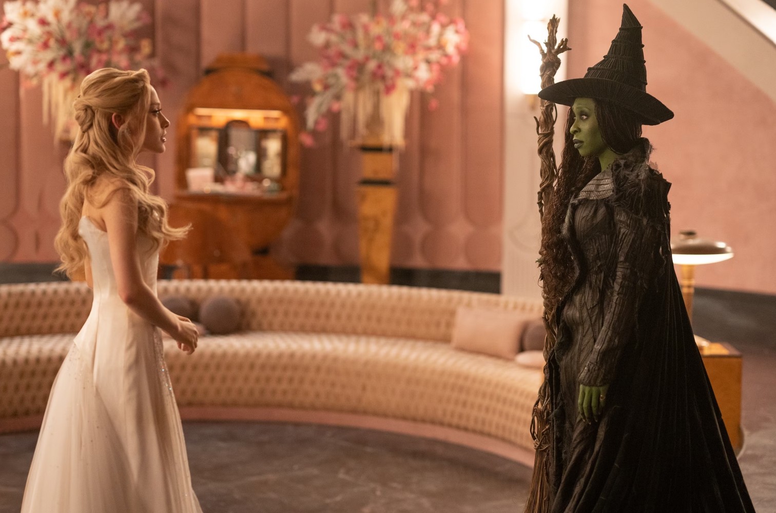 Обложка: «Злая: Навсегда». Источник: Universal Pictures