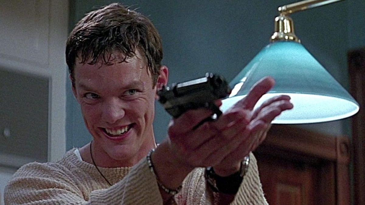 Обложка: кадр из фильма «Крик». Источник: Dimension Films