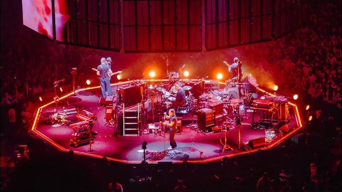 Легенды британского рока Radiohead установили новый рекорд по ...