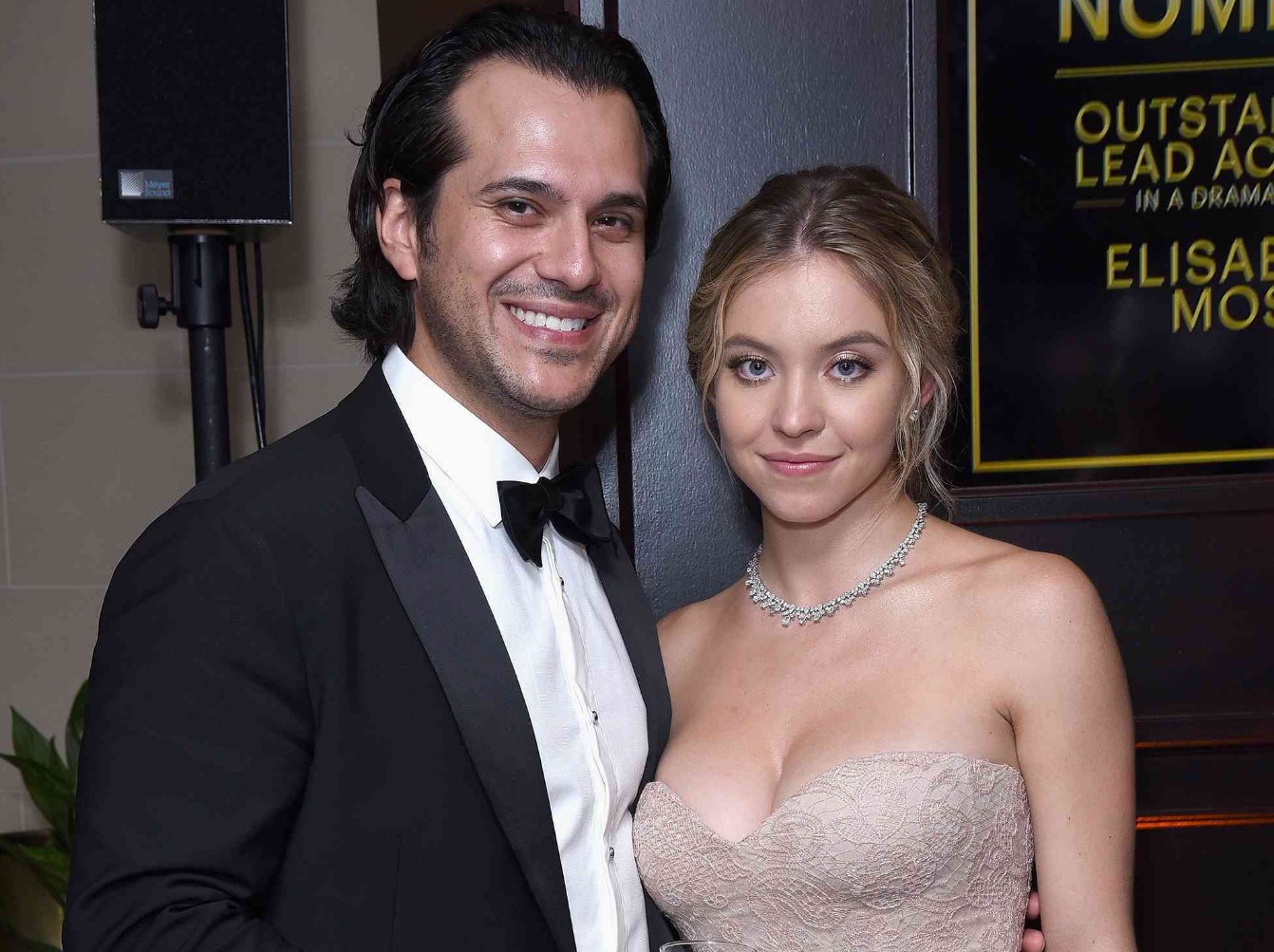 Обложка: Сидни Суини и Джонатан Давино / Фото: Getty Images