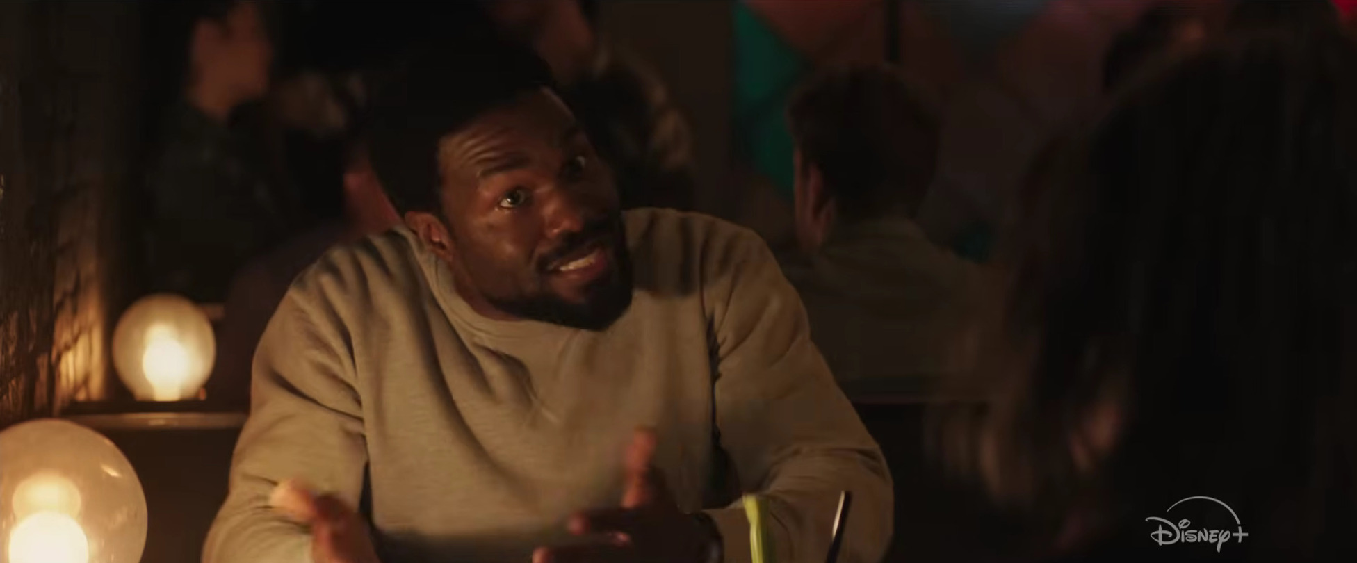 Обложка: кадр из сериала «Чудо-человек»