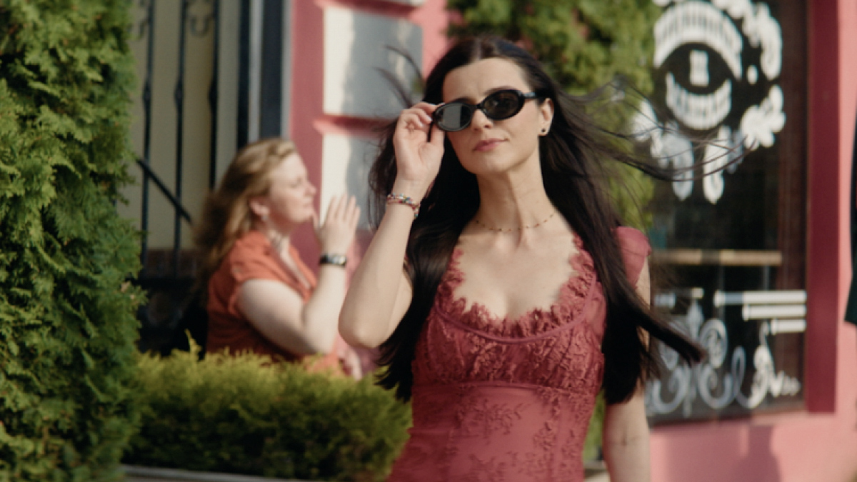 Обложка: кадр из фильма «Папины дочки. Мама вернулась». Источник: Yellow, Black & White