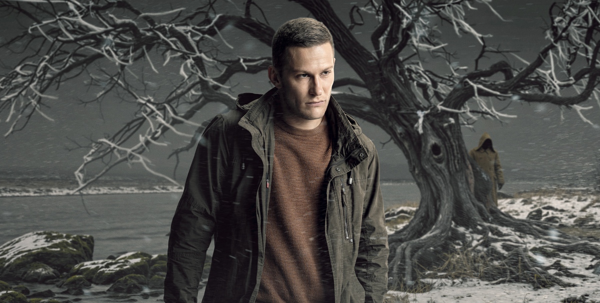 Обложка: кадр из сериала «Зверобой. Северный след». Источник: PREMIER