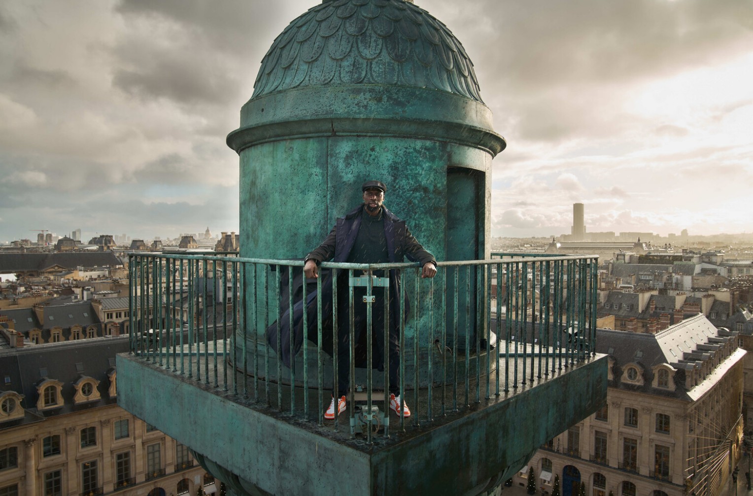 Обложка: кадр из сериала «Люпен». Источник: Netflix