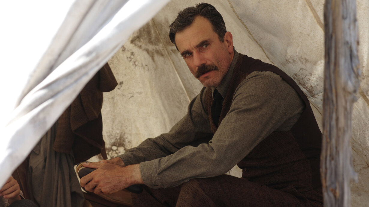 Обложка: кадр из фильма «Нефть». Источник: Paramount Vantage.