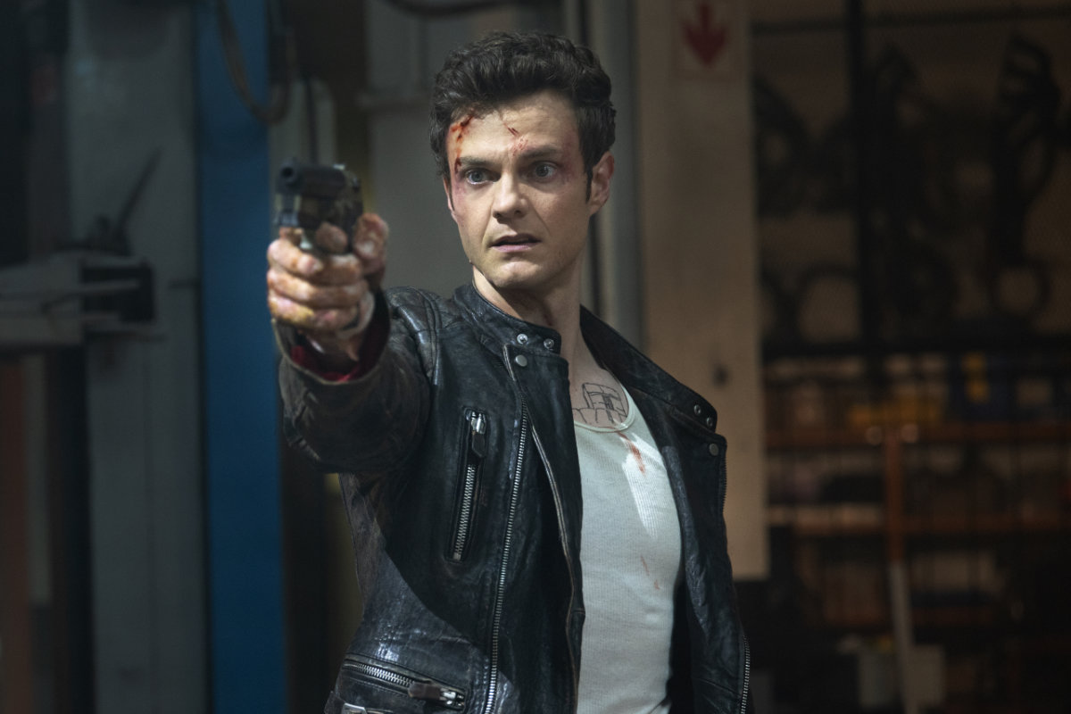 Обложка: кадр из фильма «Новокаин»