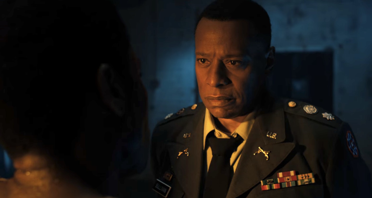 Обложка: "Очень странные дела"