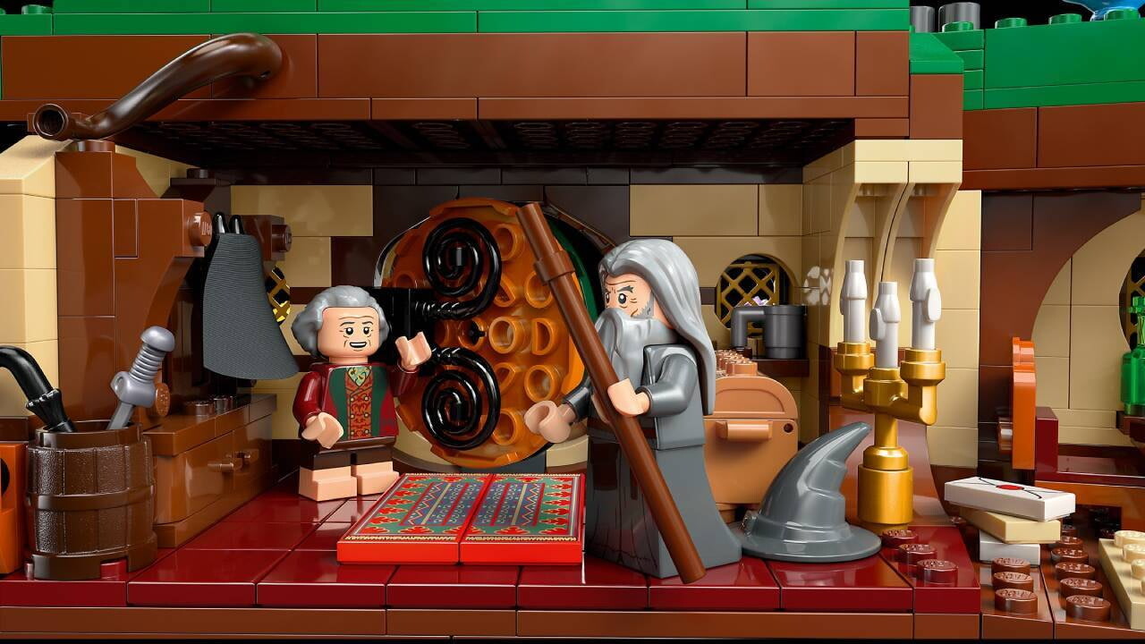 LEGO выпустит набор по «Властелину колец» с Широм и девятью миниатюрами - изображение обложка