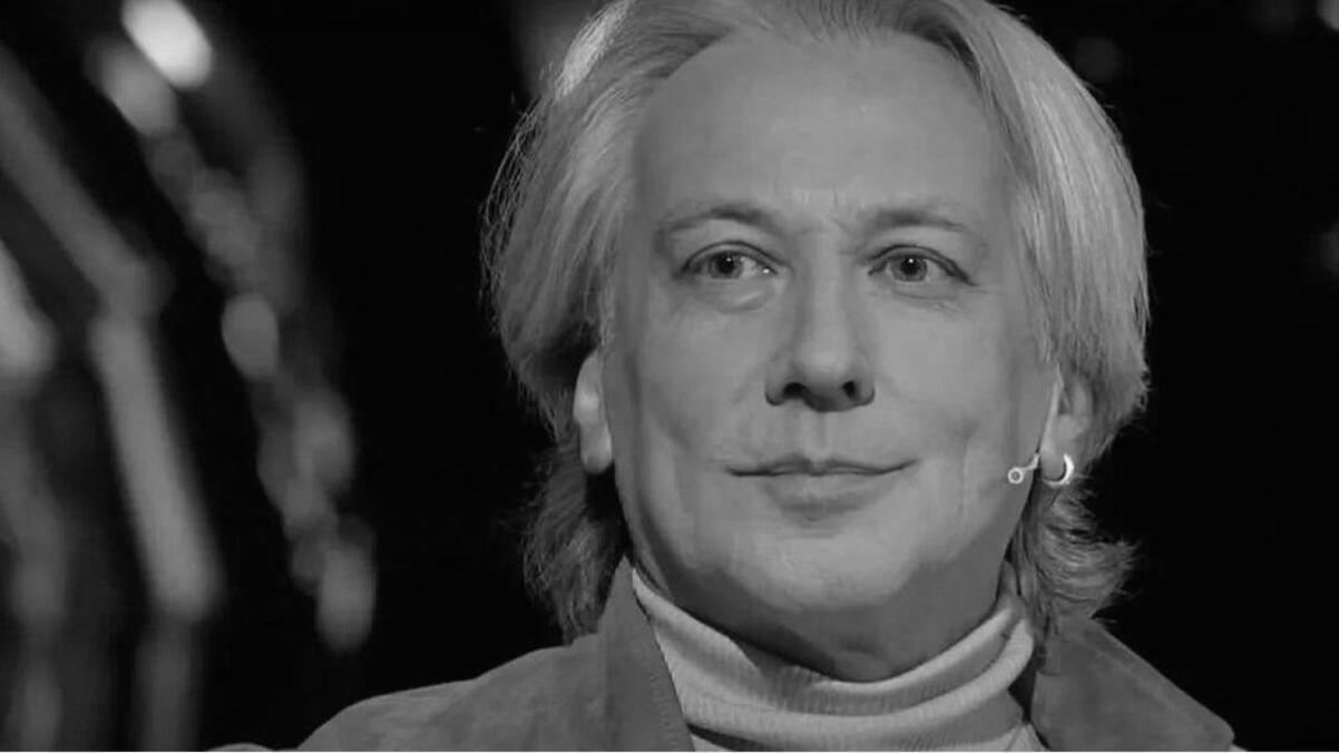 Умер актер и ведущий «Царя горы» Алексей Весёлкин