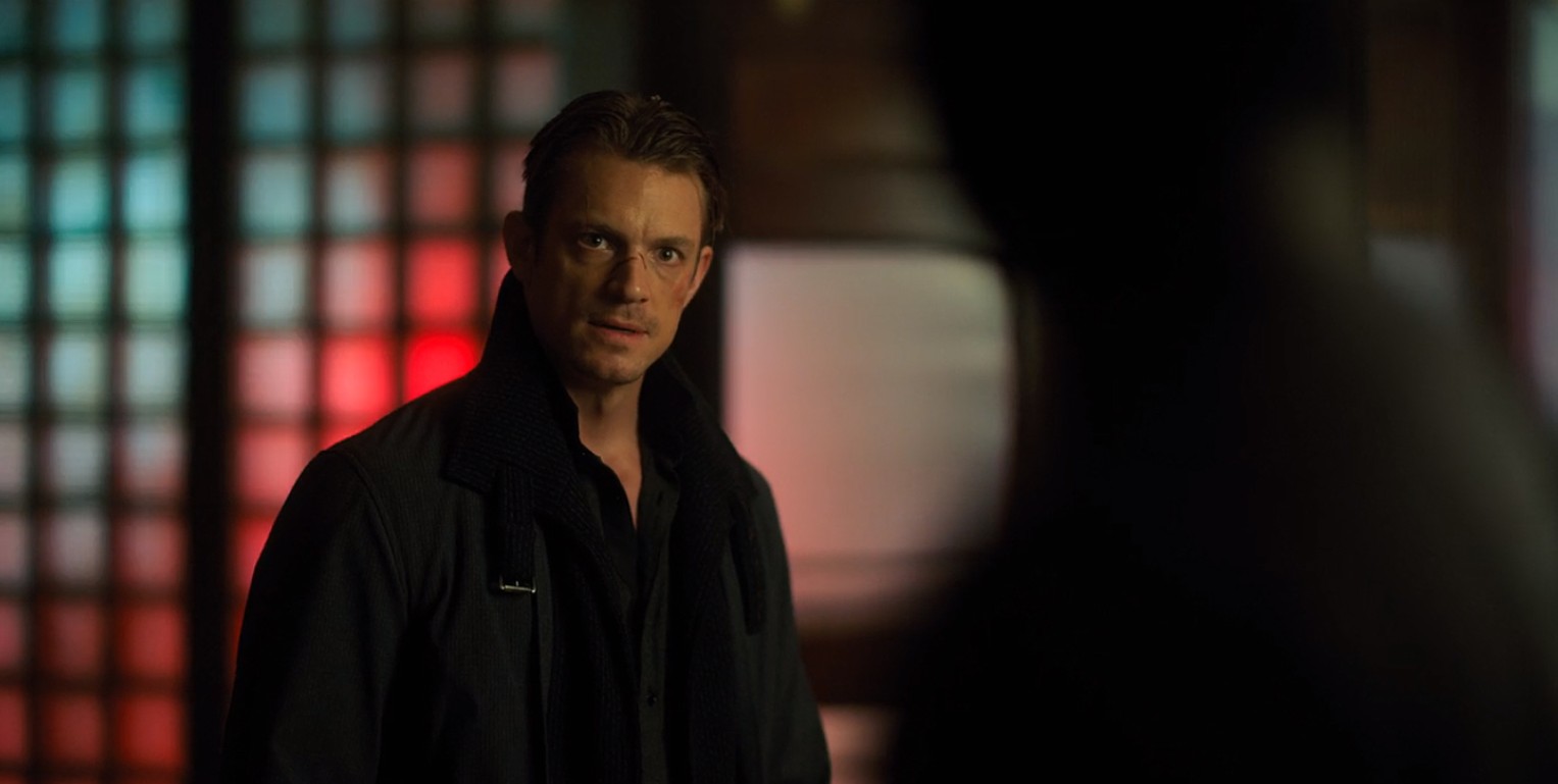 Обложка: "Видоизмененный углерод"