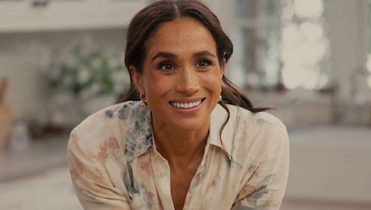 Обложка: "С любовью, Меган"