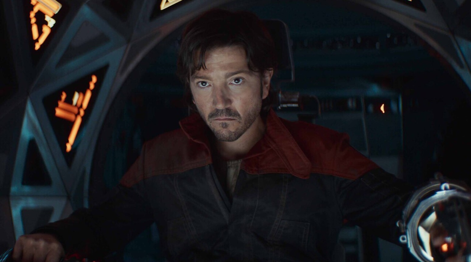 Обложка: "Андор"