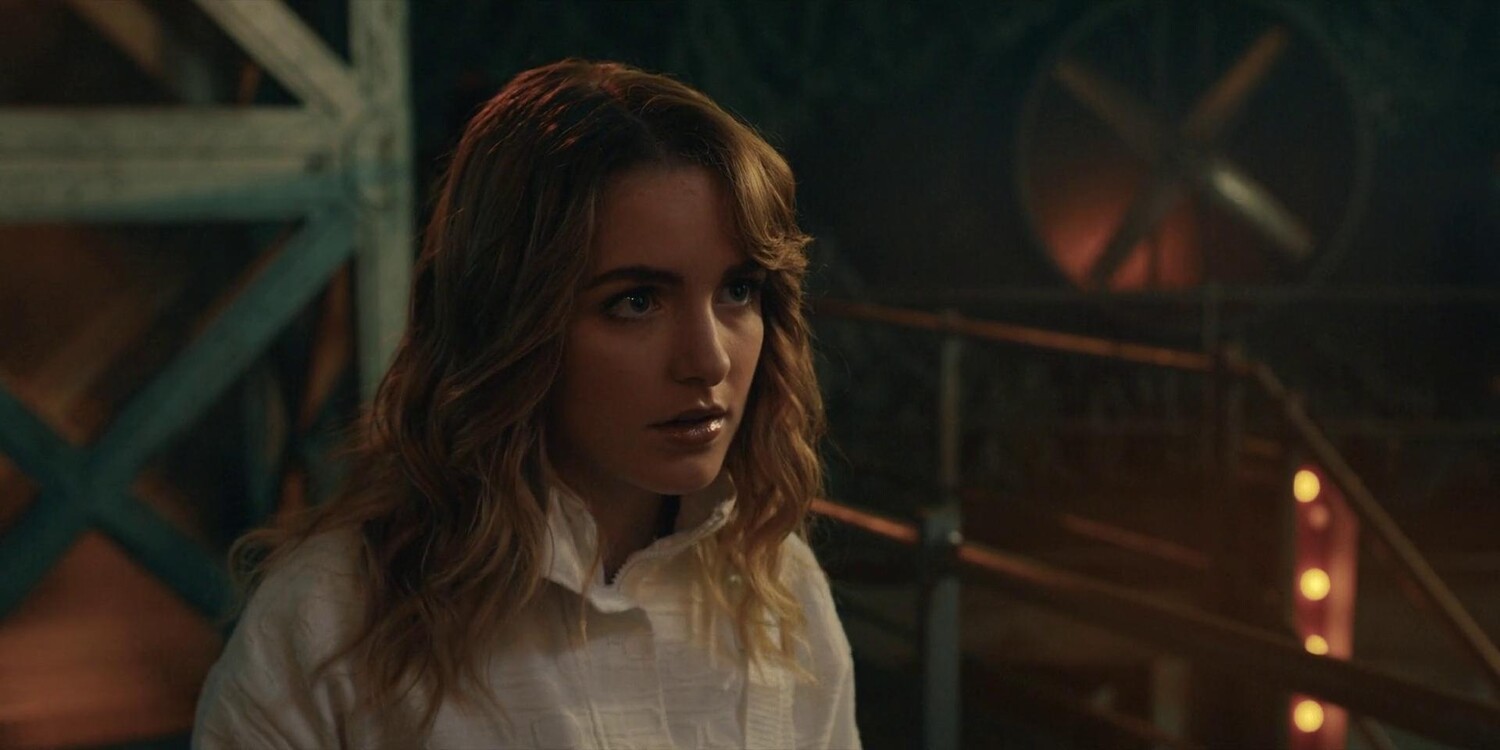 Обложка: кадр из сериала «Просто запредельно»