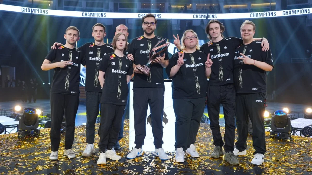 Обложка: Team Spirit на PGL Astana 2025
