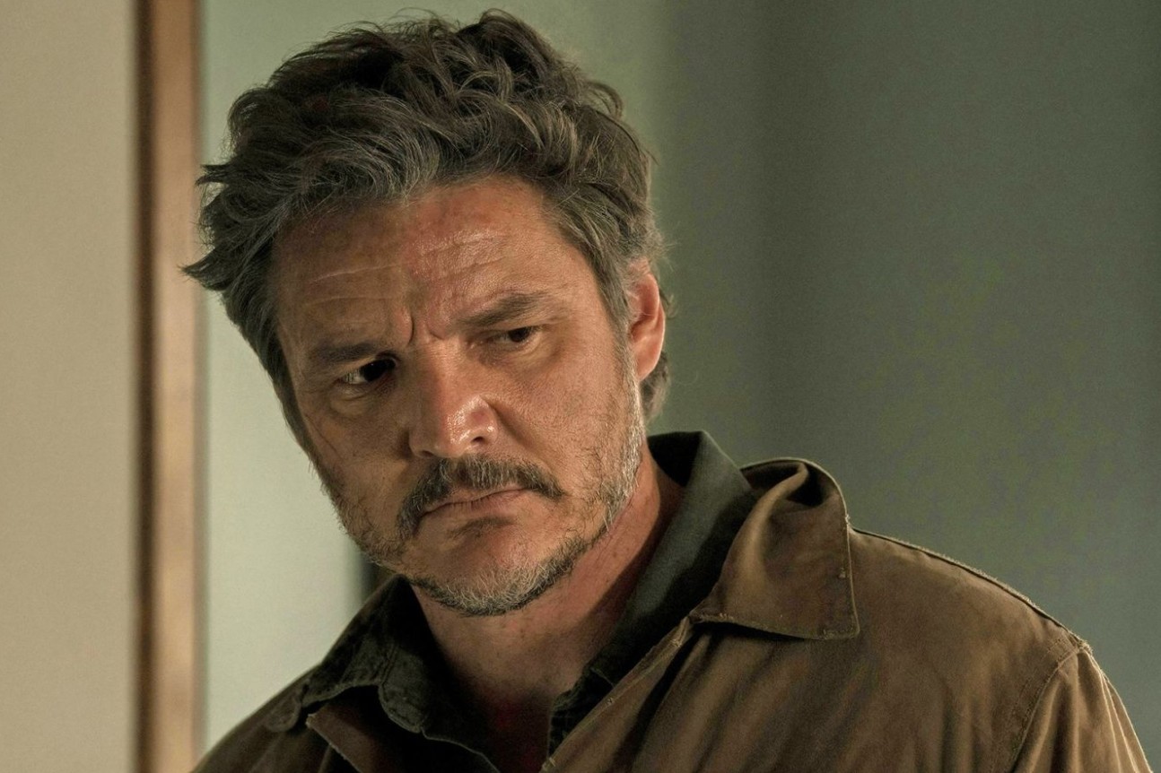 Обложка: "Одни из нас"