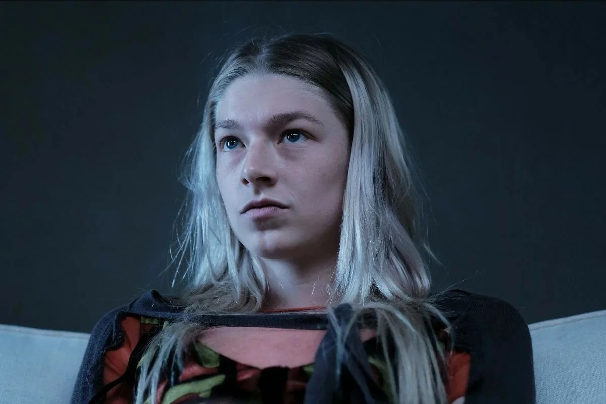 Обложка: кадр из сериала «Эйфория»