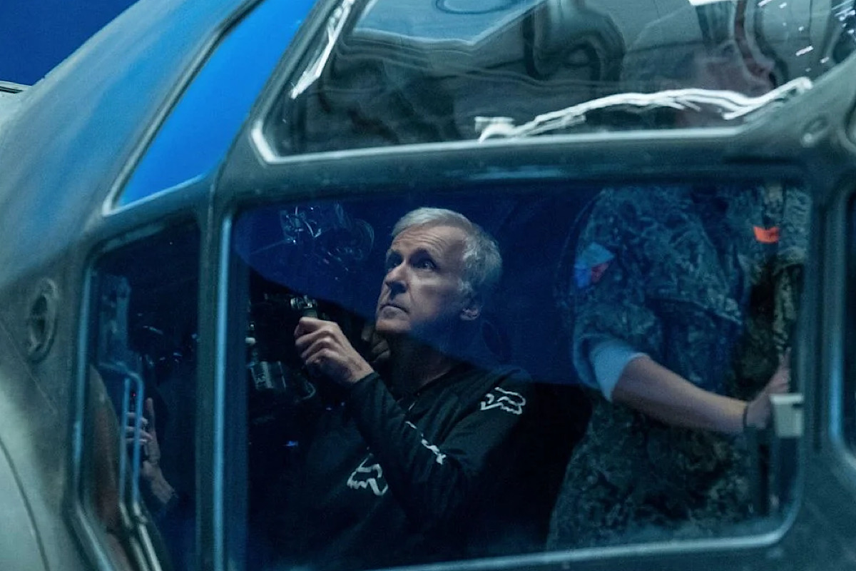 Обложка: Кэмерон на съемках "Аватара"