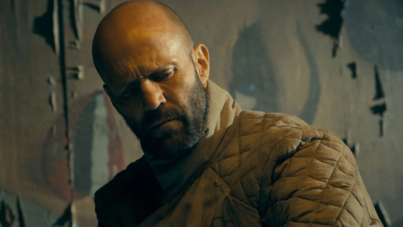 Обложка: постер фильма «Пчеловод»