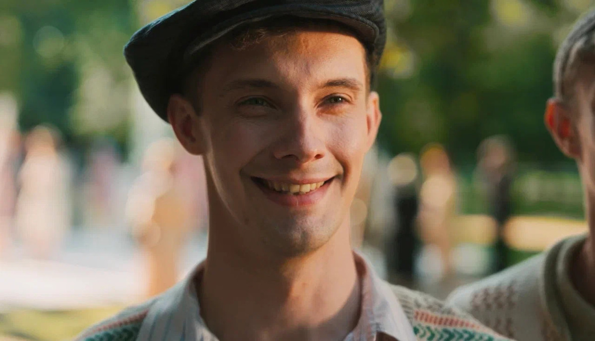 «Внутри я всё равно тянусь к хорошему»: Кирилл Балобан — о новой роли в сериале «Таганрог» - изображение обложка