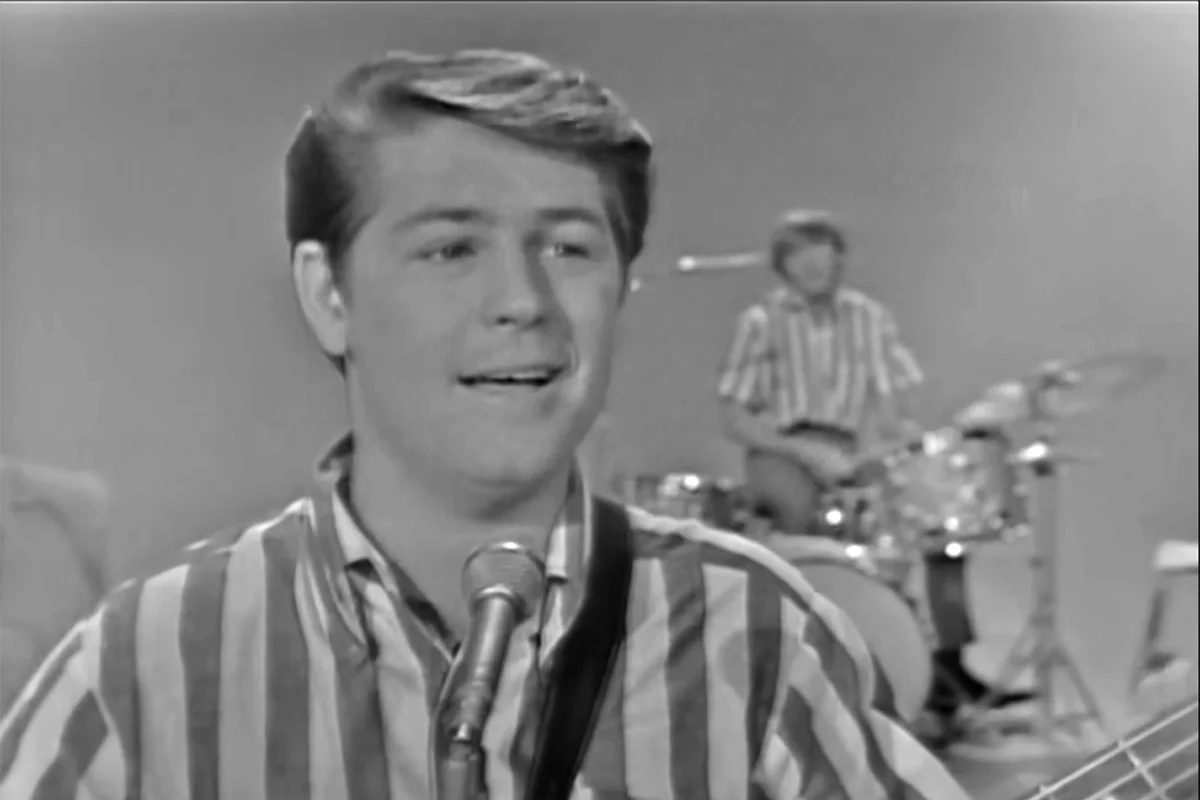 Обложка: YouTube - The Beach Boys "I Get Around" on The Ed Sullivan Show