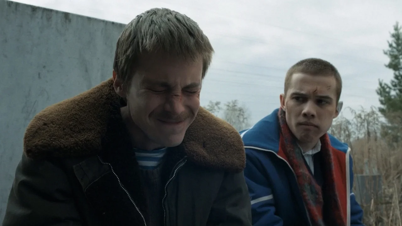 Обложка: кадр из сериала «Слово пацана. Кровь на асфальте»