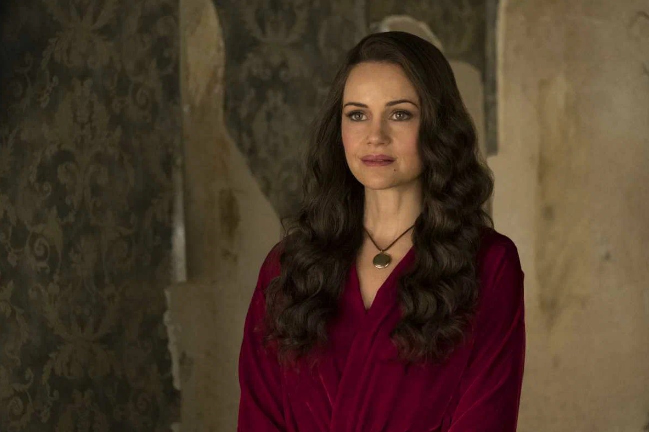 Обложка: "Призрак дома на холме"