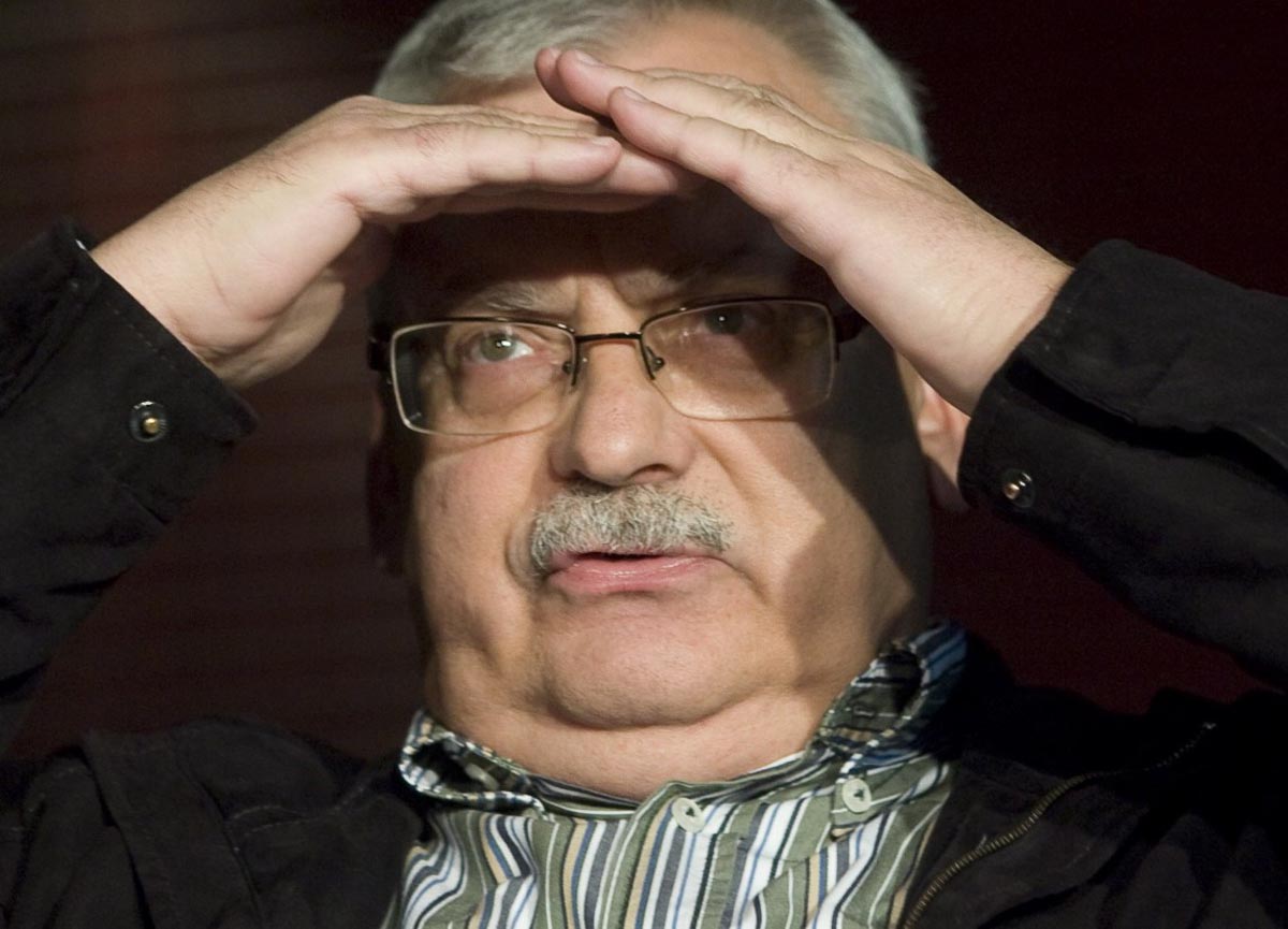 Автор «Ведьмака» «подколол» Джорджа Мартина за задержку «Ветров зимы»