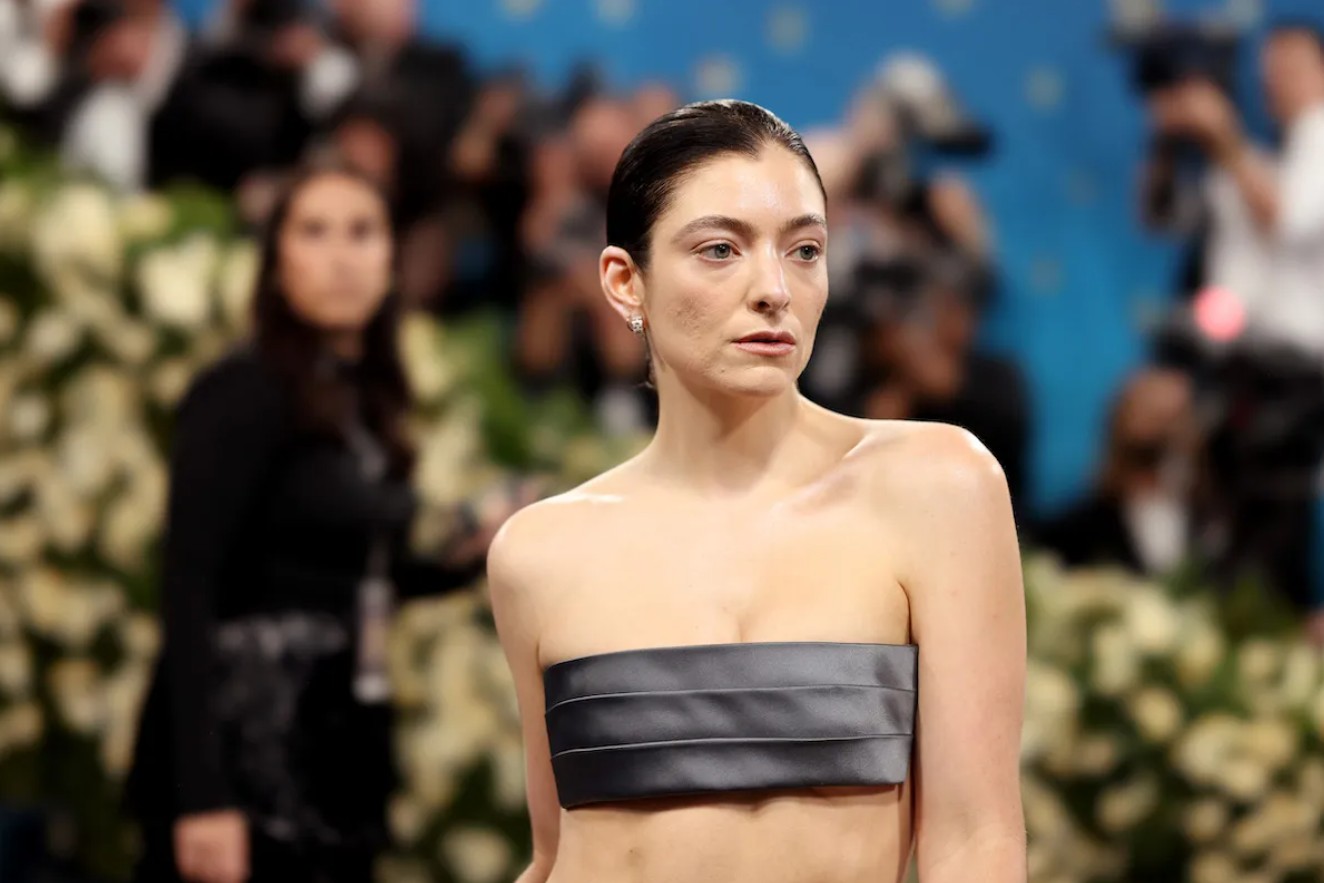 Обложка: Лорд / фото: John Shearer (WireImage)