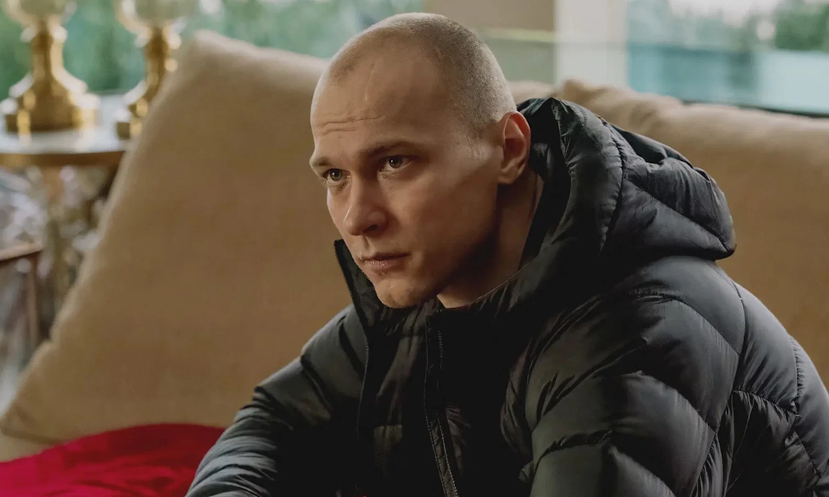 Обложка: кадр из фильма «Анора»