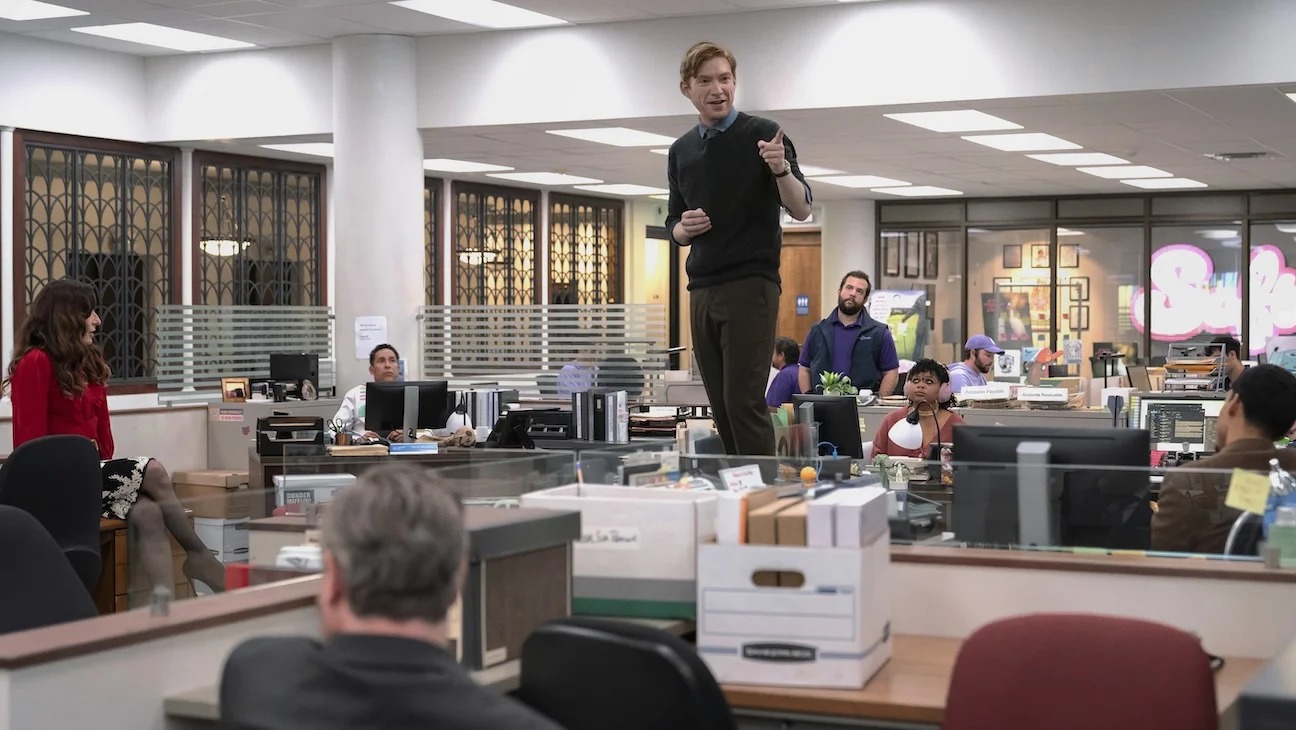 Обложка: кадр из сериала «Газета»