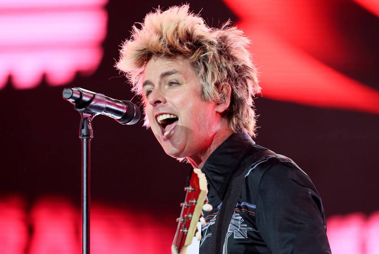 Обложка: Билли Джо Армстронг / Green Day / фото: Allen J. Schaben (Getty)