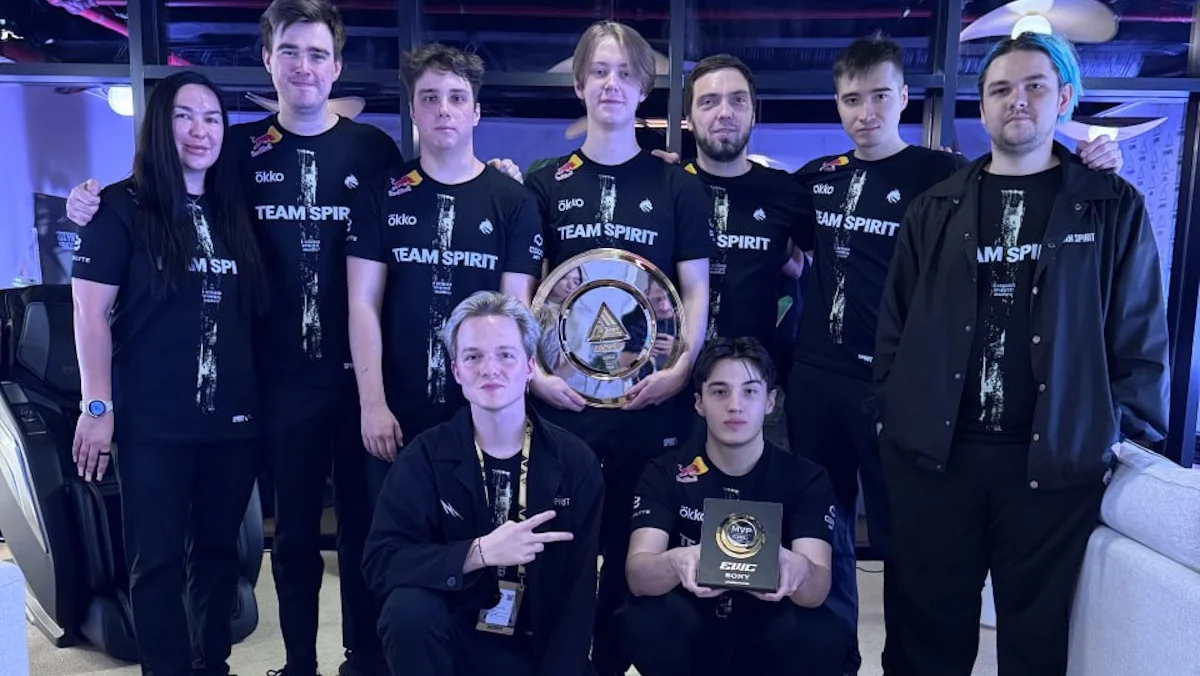 Обложка: Team Spirit