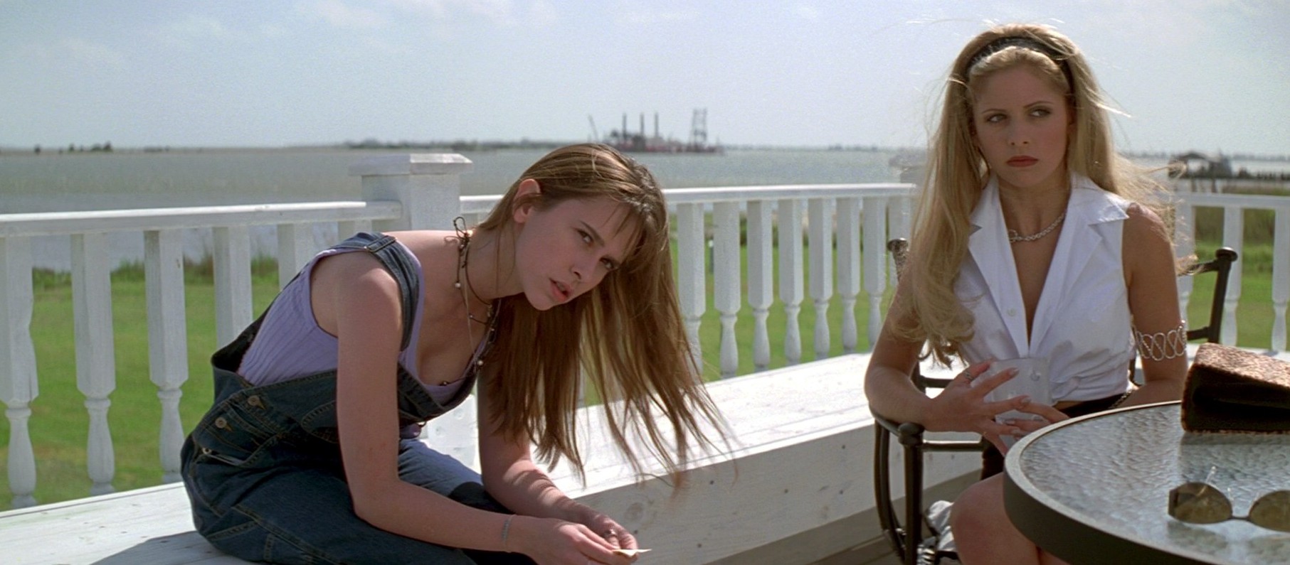 Обложка: "Я знаю, что вы сделали прошлым летом"